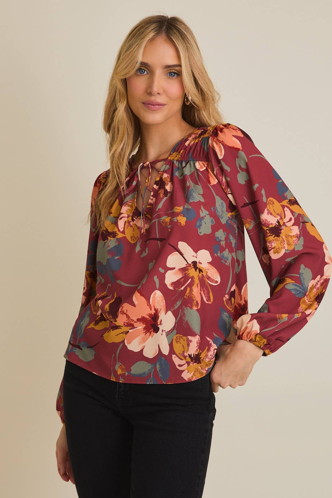 V-NECK FRONT TIE LONG SLEEVE FLORAL TOP