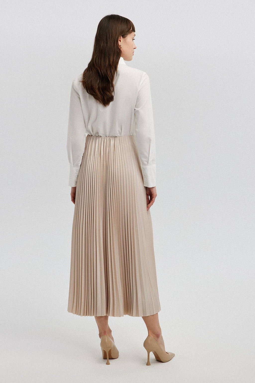 High-Waist Pleated Maxi Skirt – Elegant Flowy A-Line Skirt