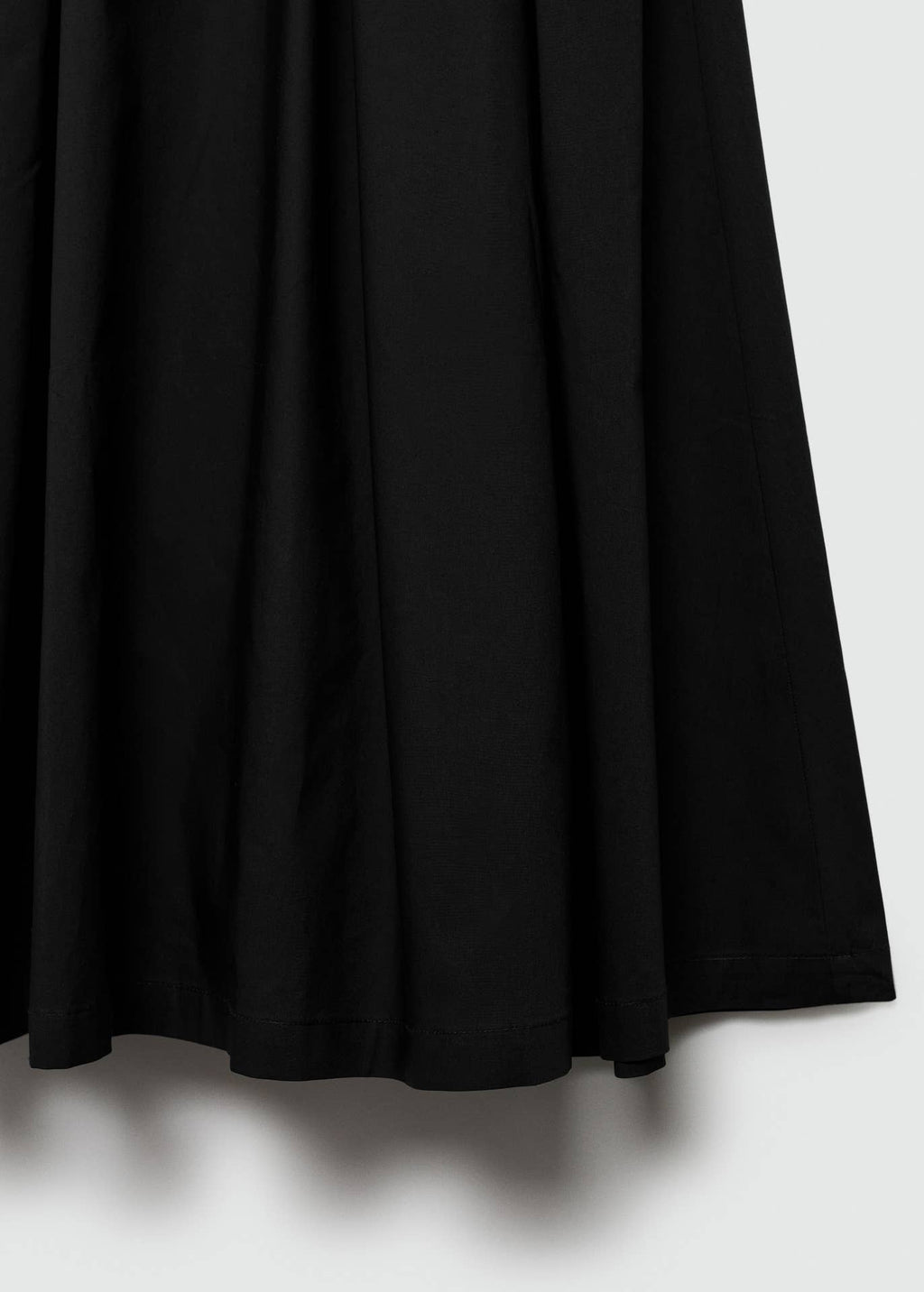 Elegant Pleated High-Waisted Midi Skirt