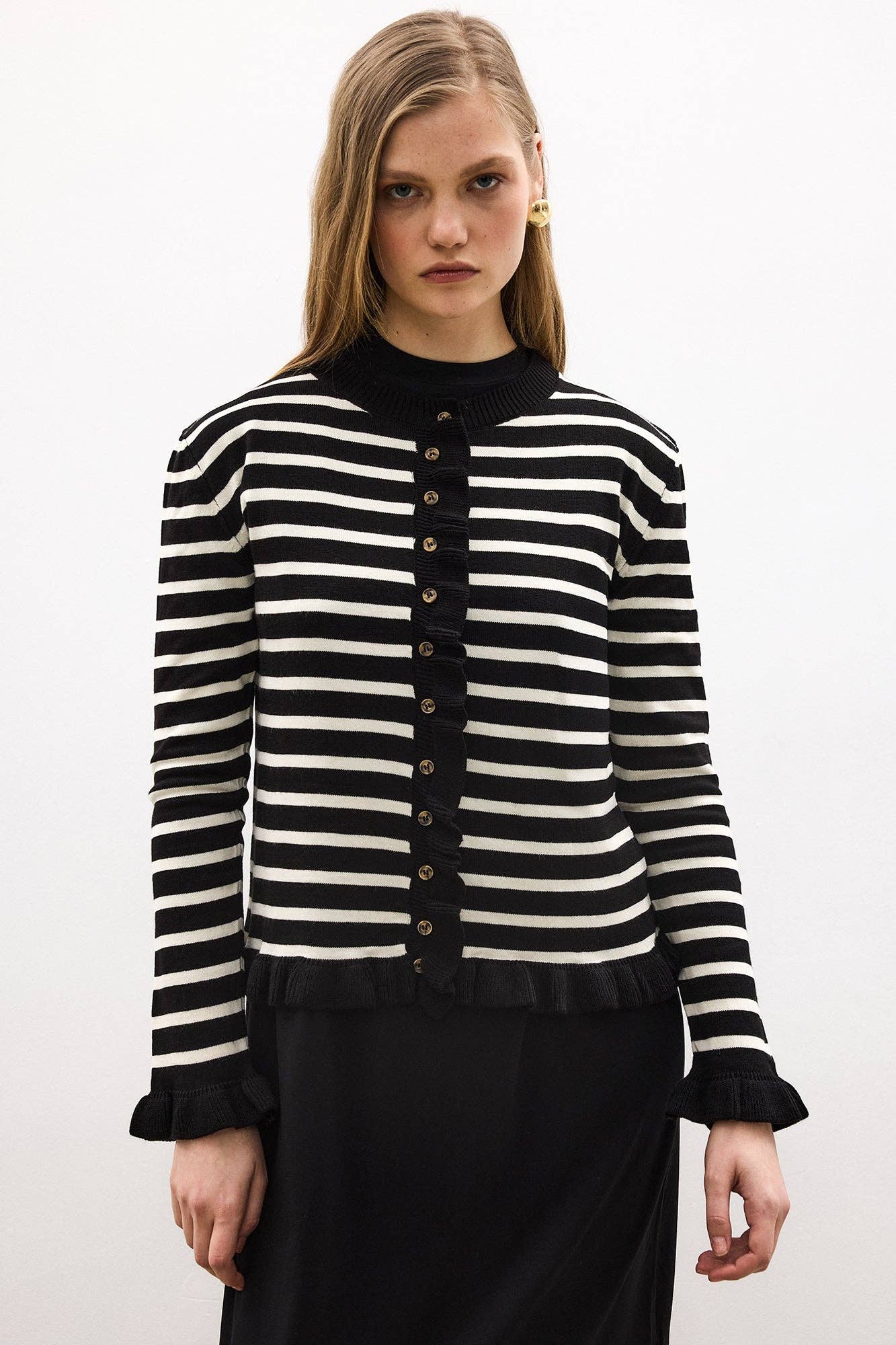 RUFFLED STRIPED KNIT CARDIGAN