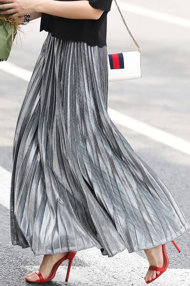 Metallic Elastic waist pleated skirt