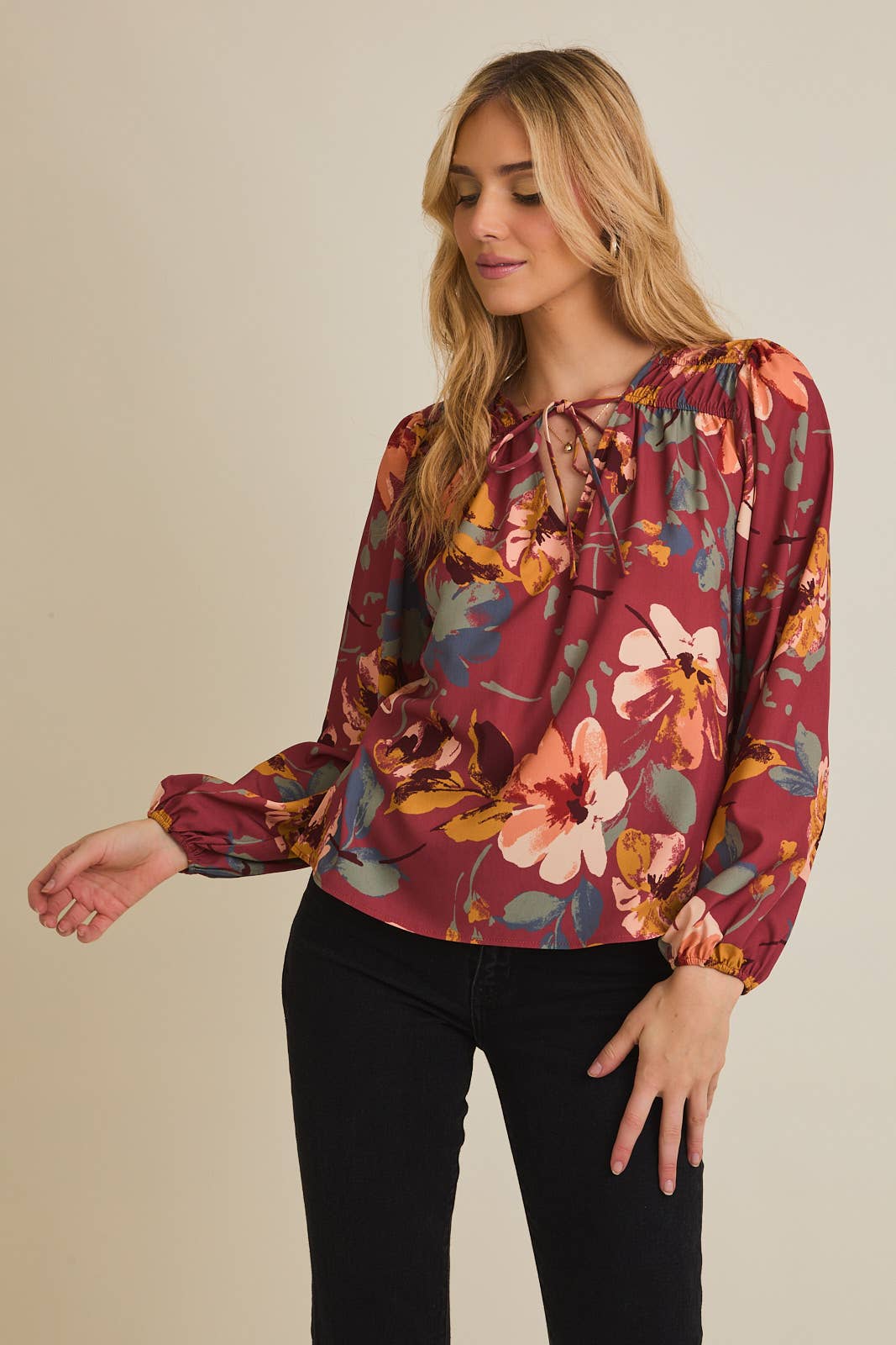 V-NECK FRONT TIE LONG SLEEVE FLORAL TOP