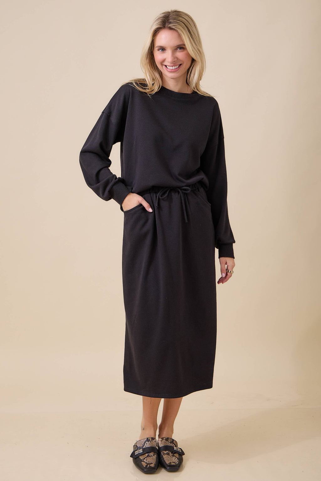 WOMEN'S SOFT KNIT LONG SLEEVE TOP -TOP PART OF SET