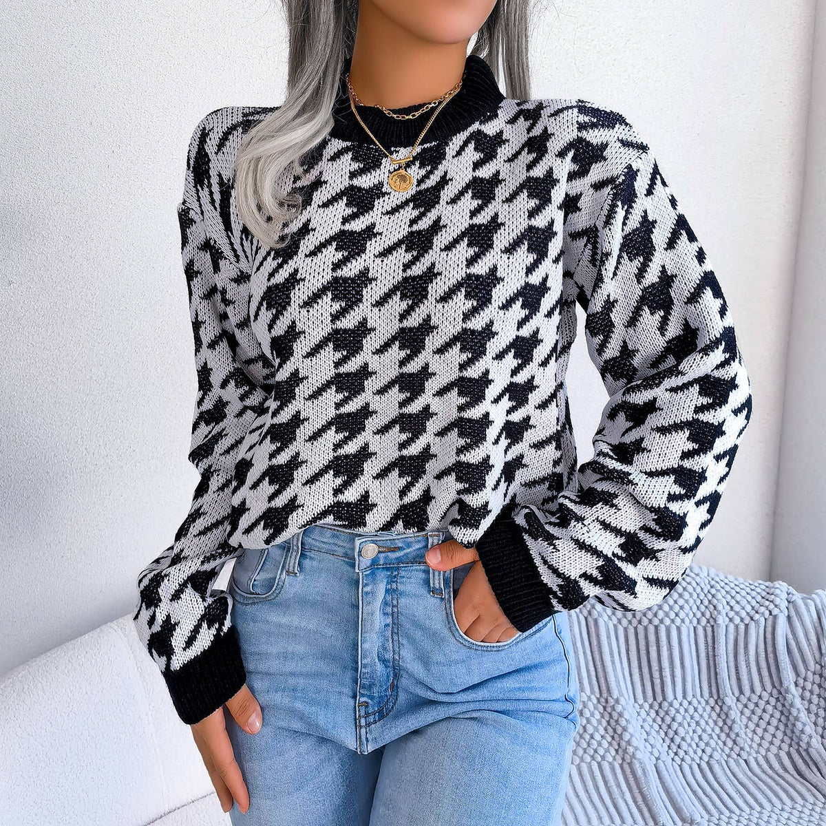 Casual houndstooth pullover knit sweater