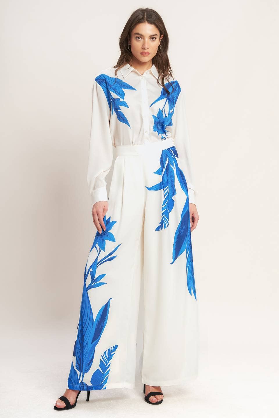 A printed woven button down shirt - IT14009B