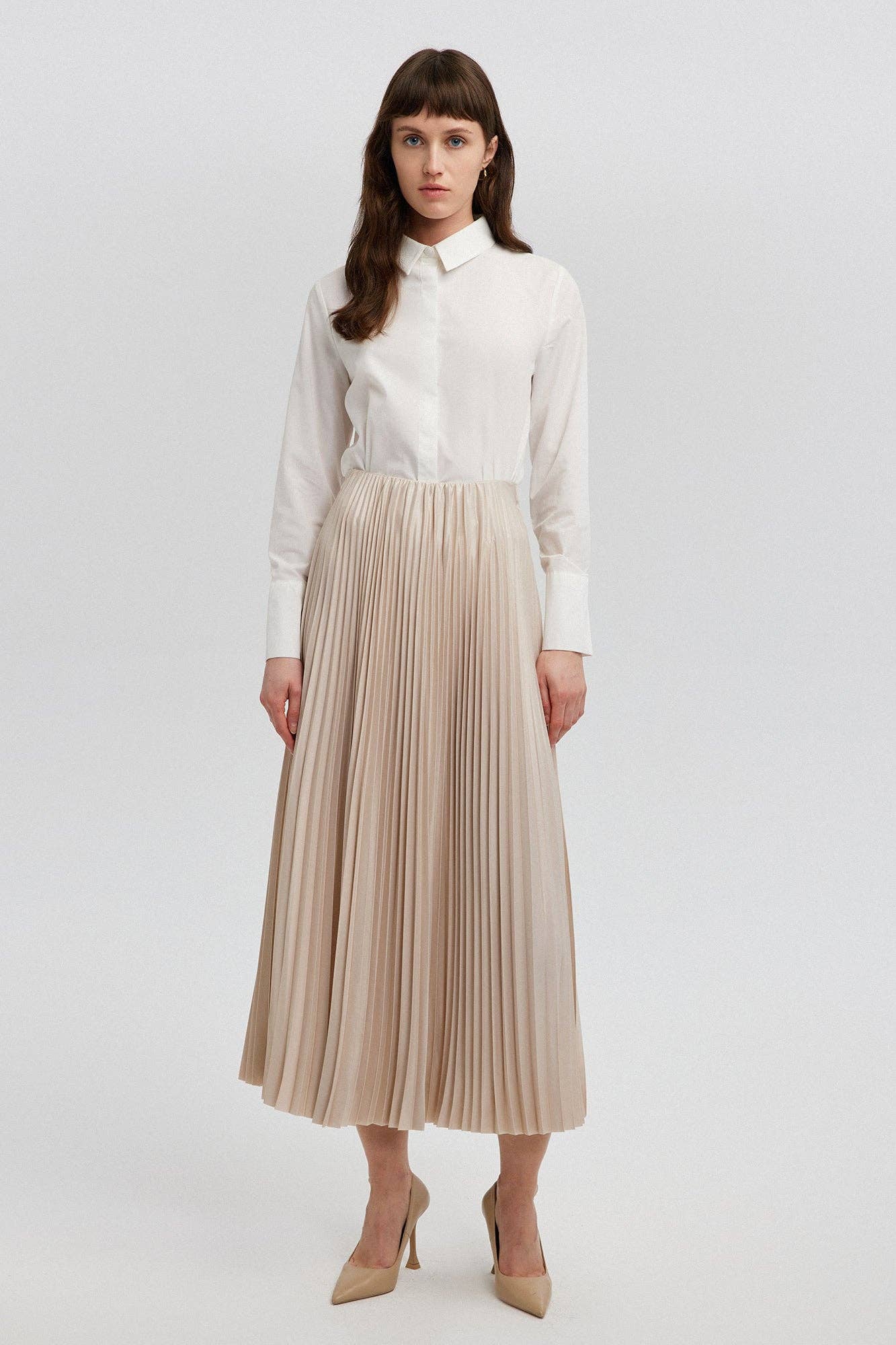High-Waist Pleated Maxi Skirt – Elegant Flowy A-Line Skirt