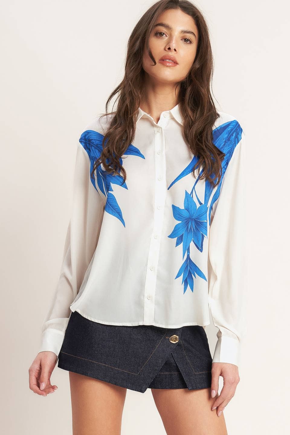 A printed woven button down shirt - IT14009B