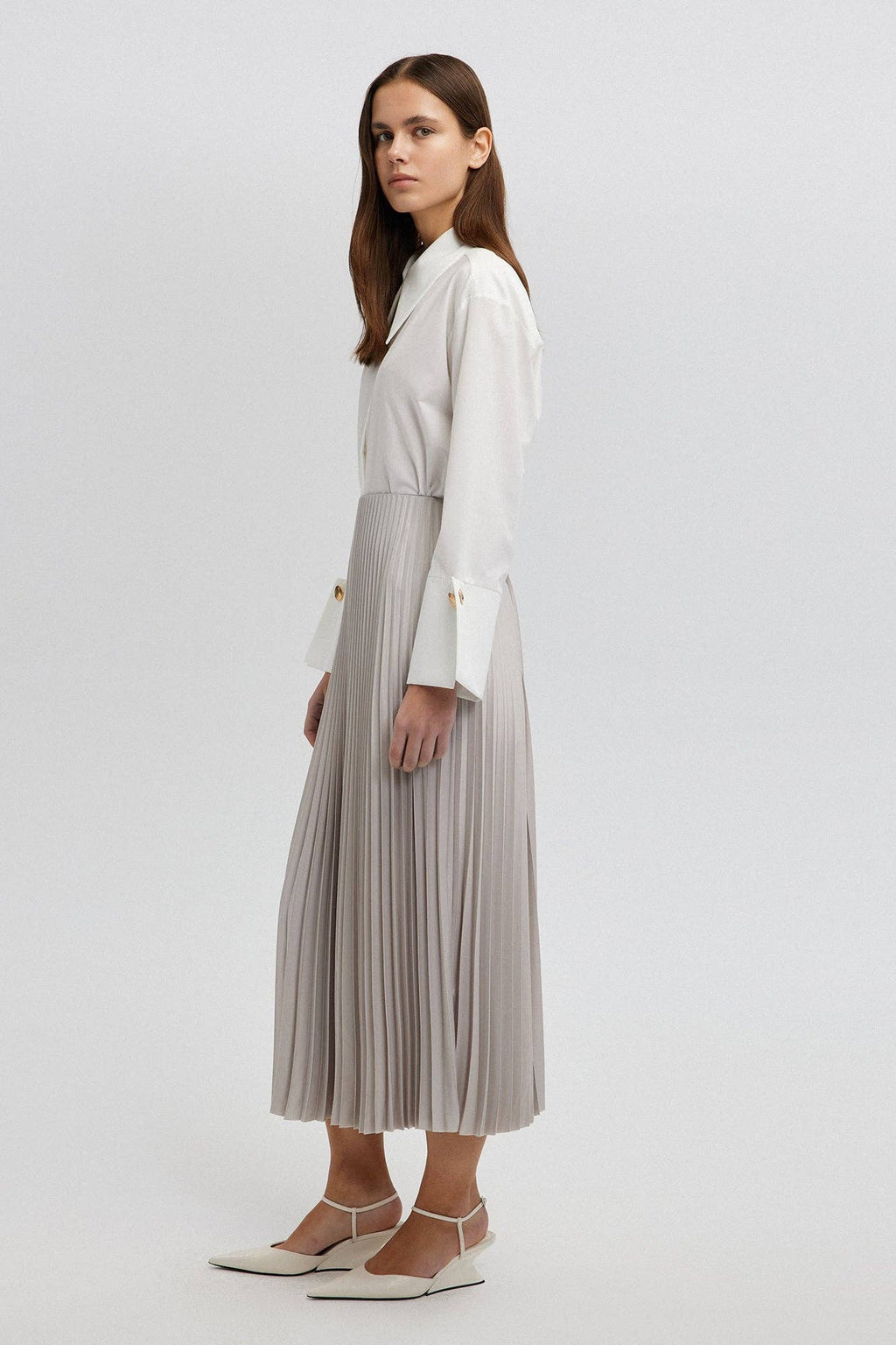 High-Waist Pleated Maxi Skirt – Elegant Flowy A-Line Skirt