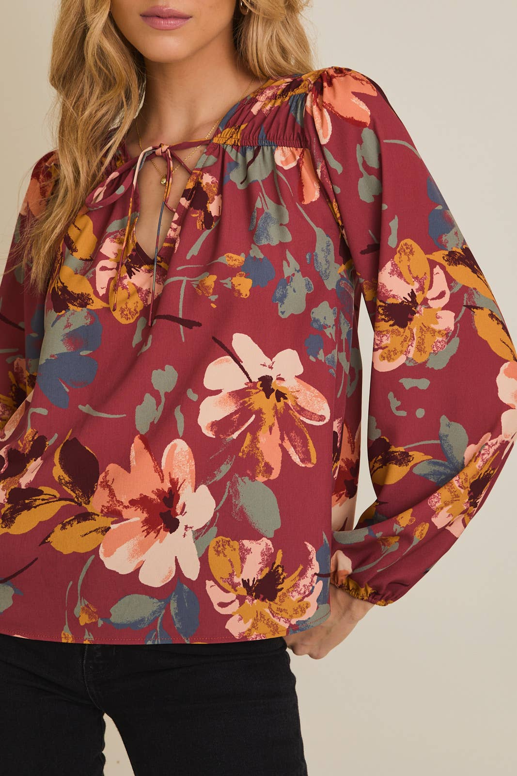 V-NECK FRONT TIE LONG SLEEVE FLORAL TOP