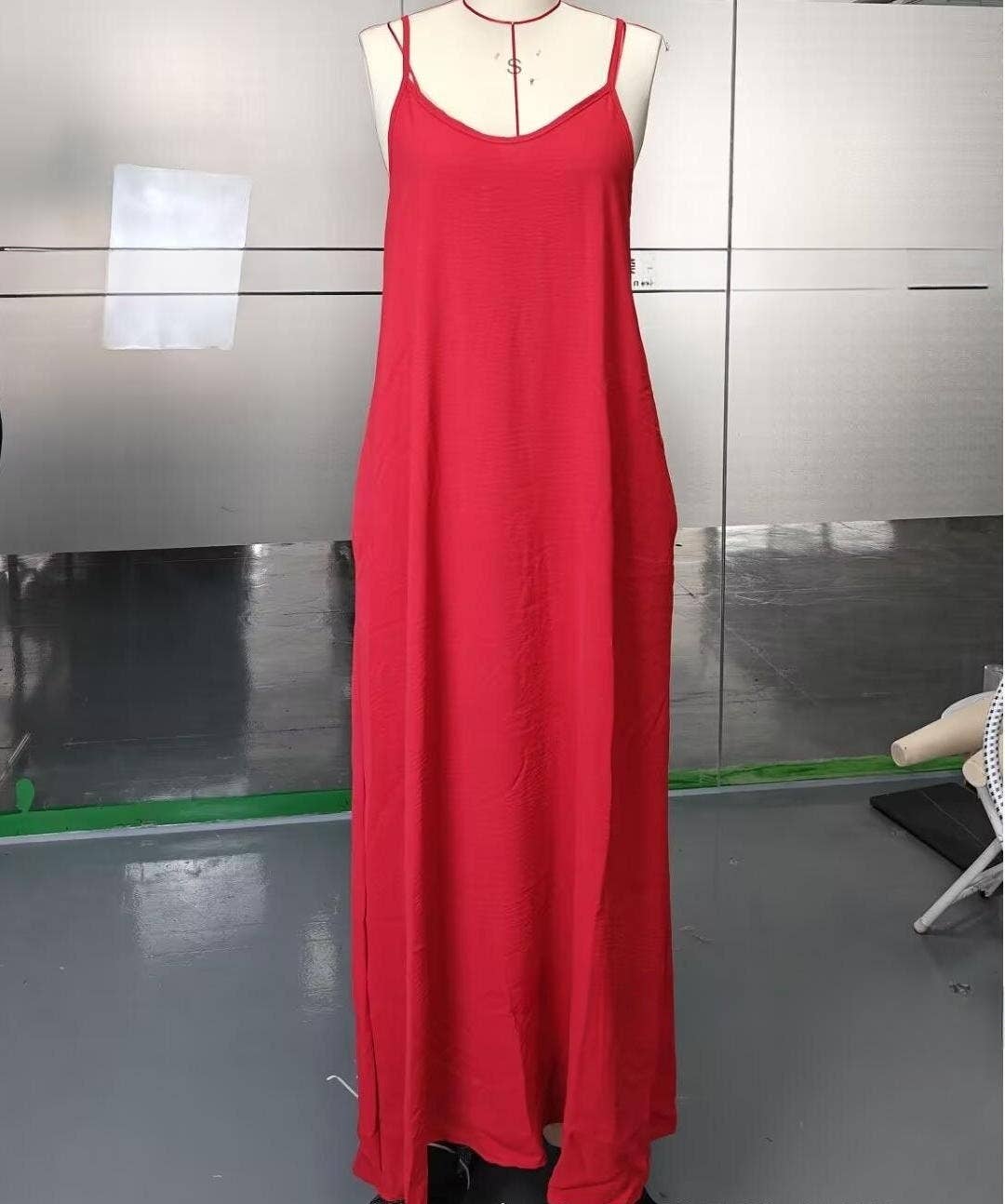 Solid colors loose rope strap maxi dress