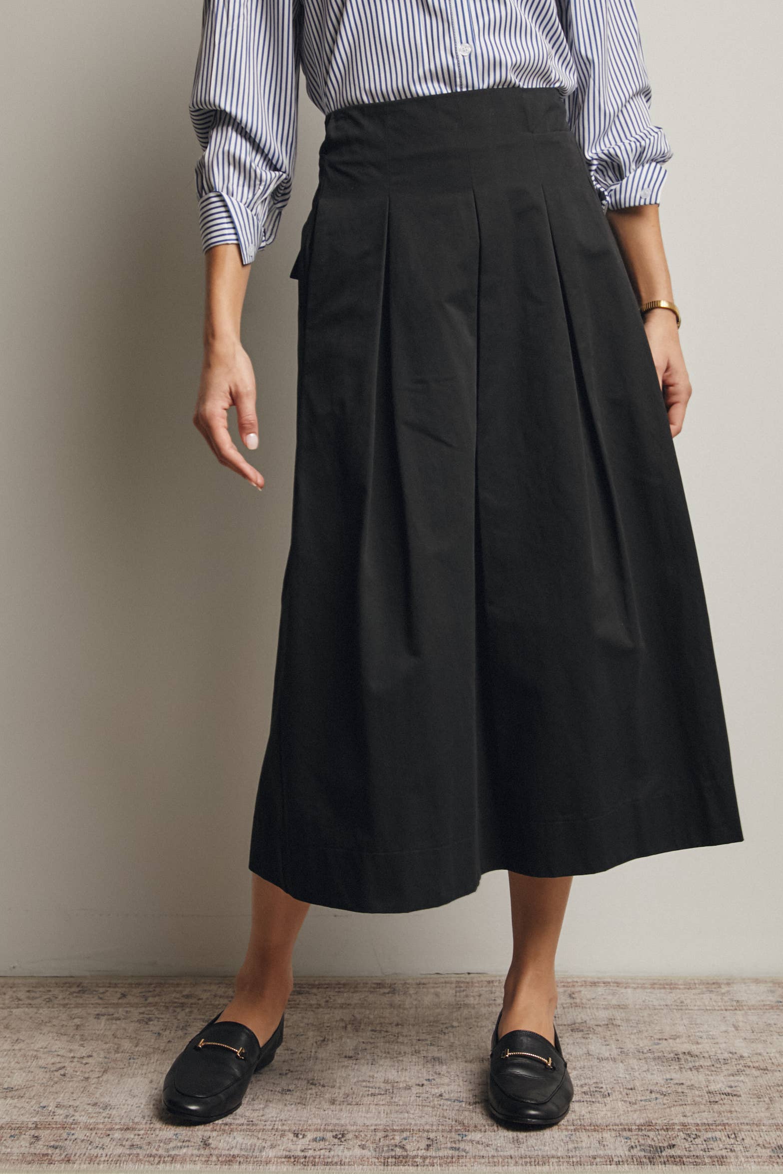 Pleated A-Line Midi Skirt