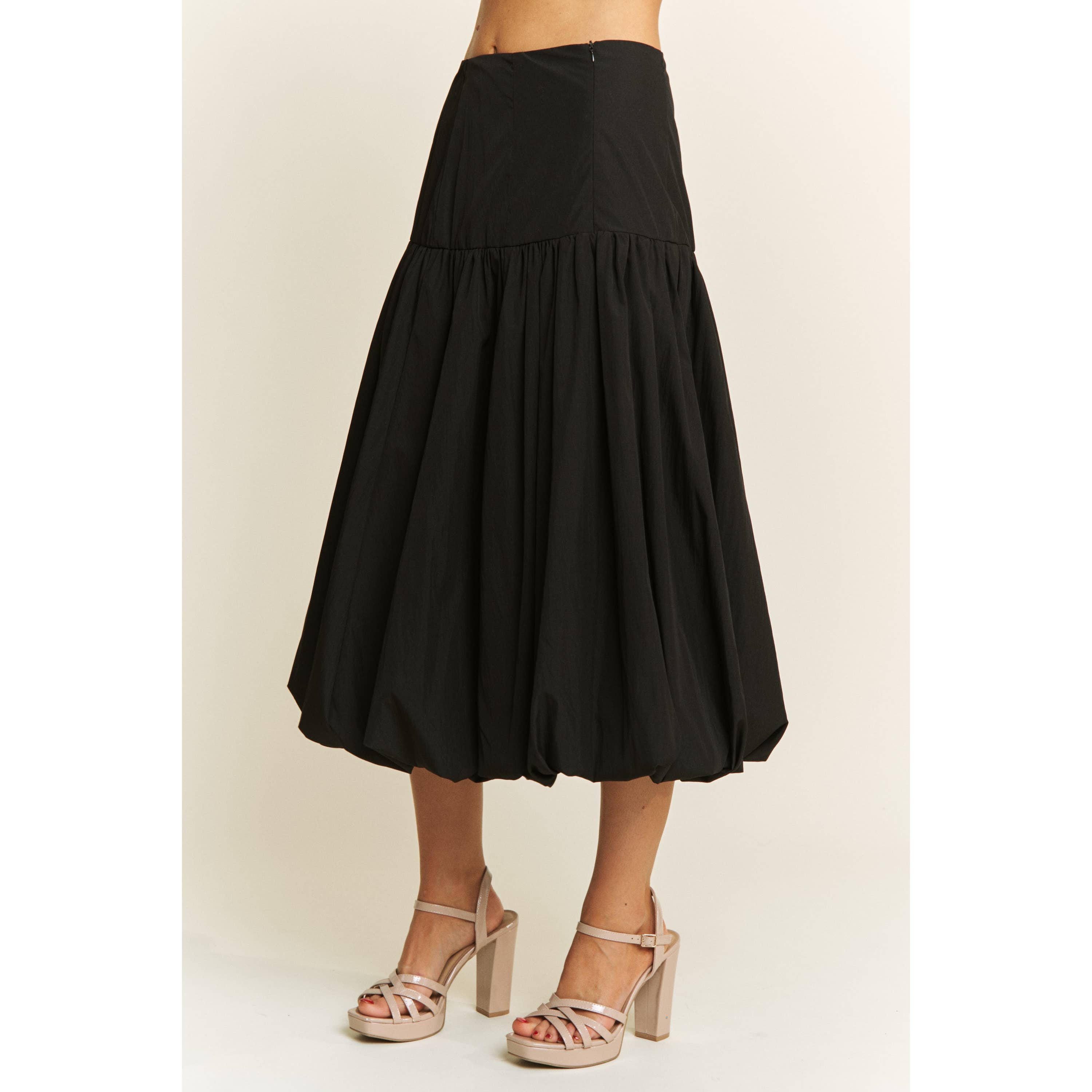 SOFT WOVEN SOLID BUBBLE BALLON MIDI SKIRT - Beige