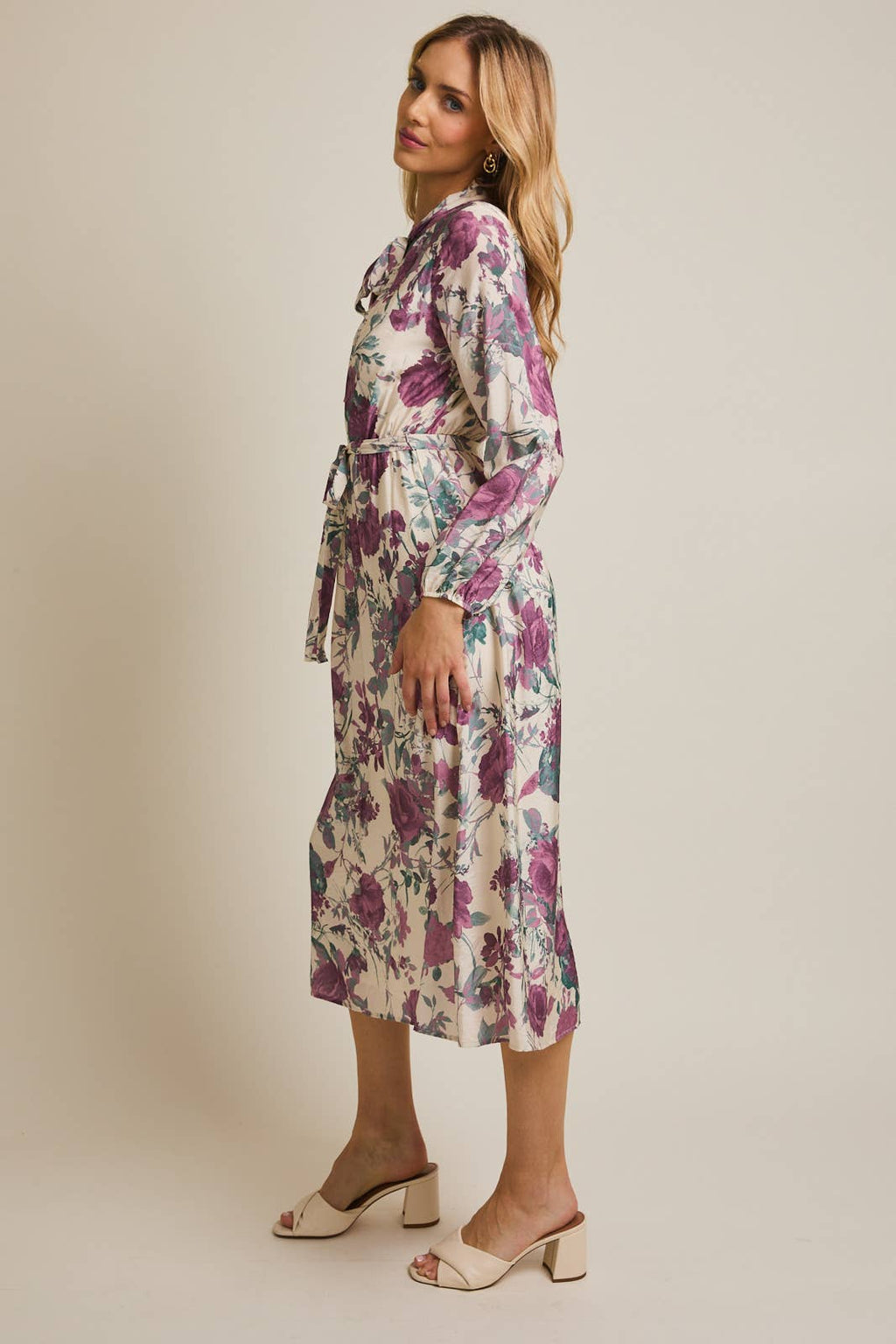 FRONT BOW TIE LONG SLEEVE FLORAL PRINT MIDI DRESS