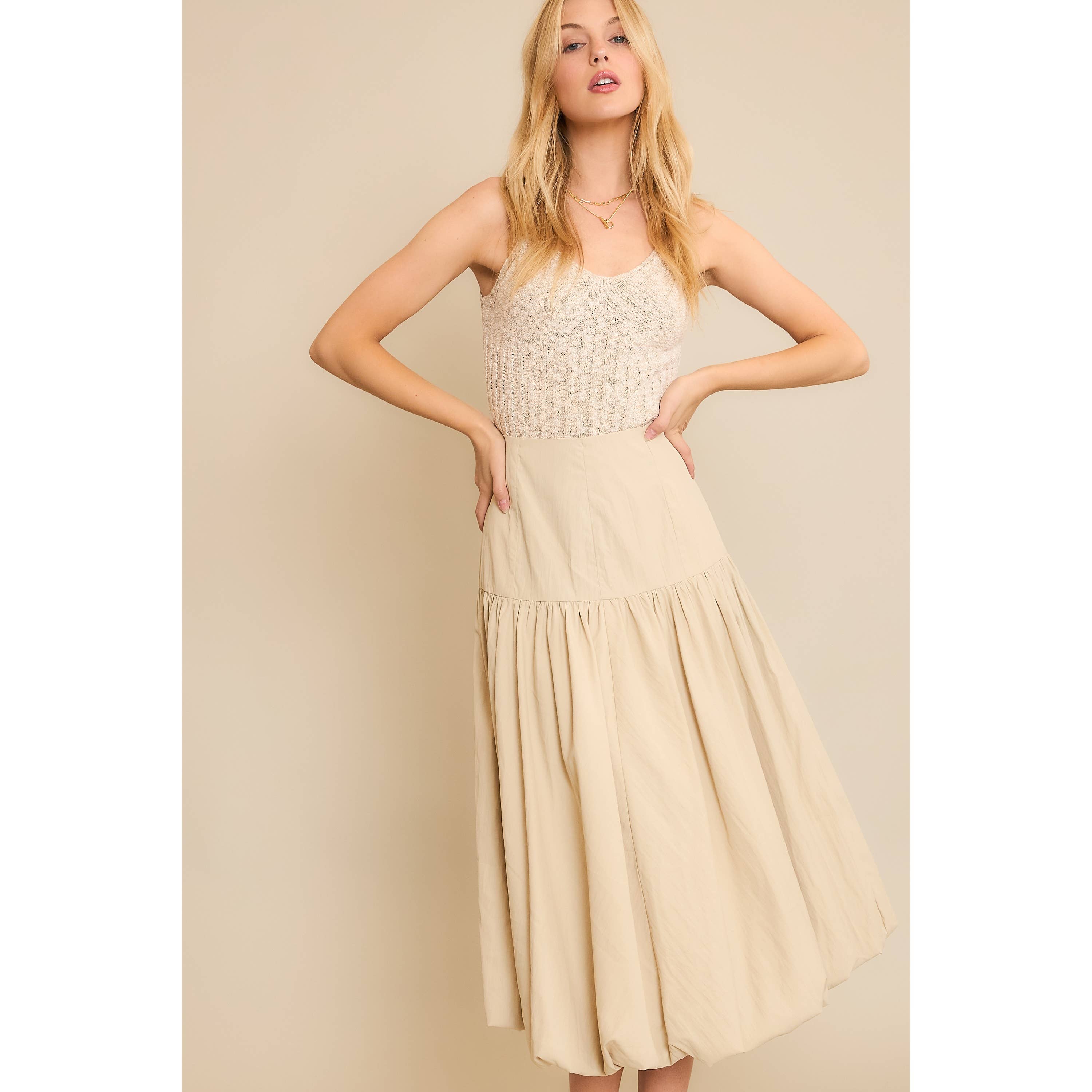 SOFT WOVEN SOLID BUBBLE BALLON MIDI SKIRT - Beige