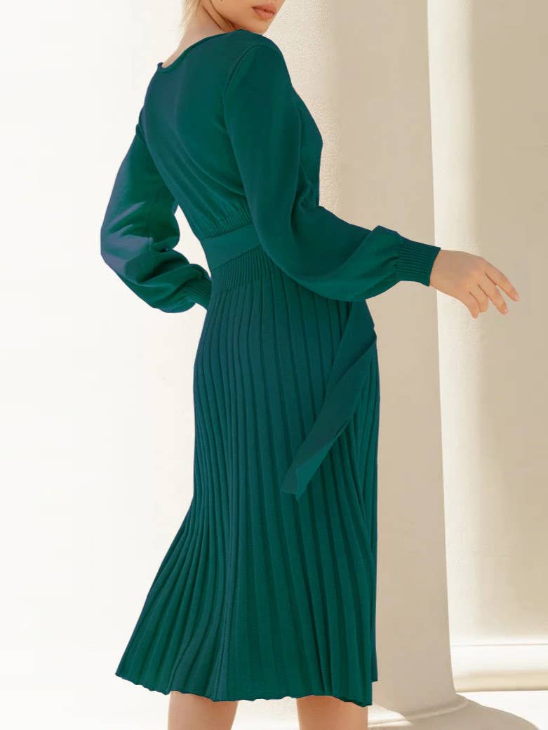 Round-Neck Pleated Midi Sweater Knit Dress