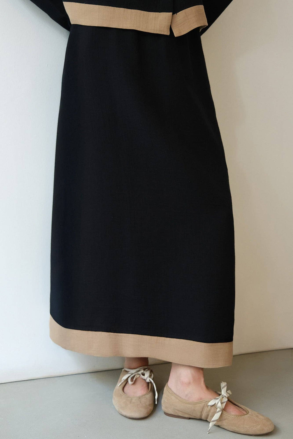 Contrast Trim Button-Down Shirt & Maxi Skirt Set – Cotton