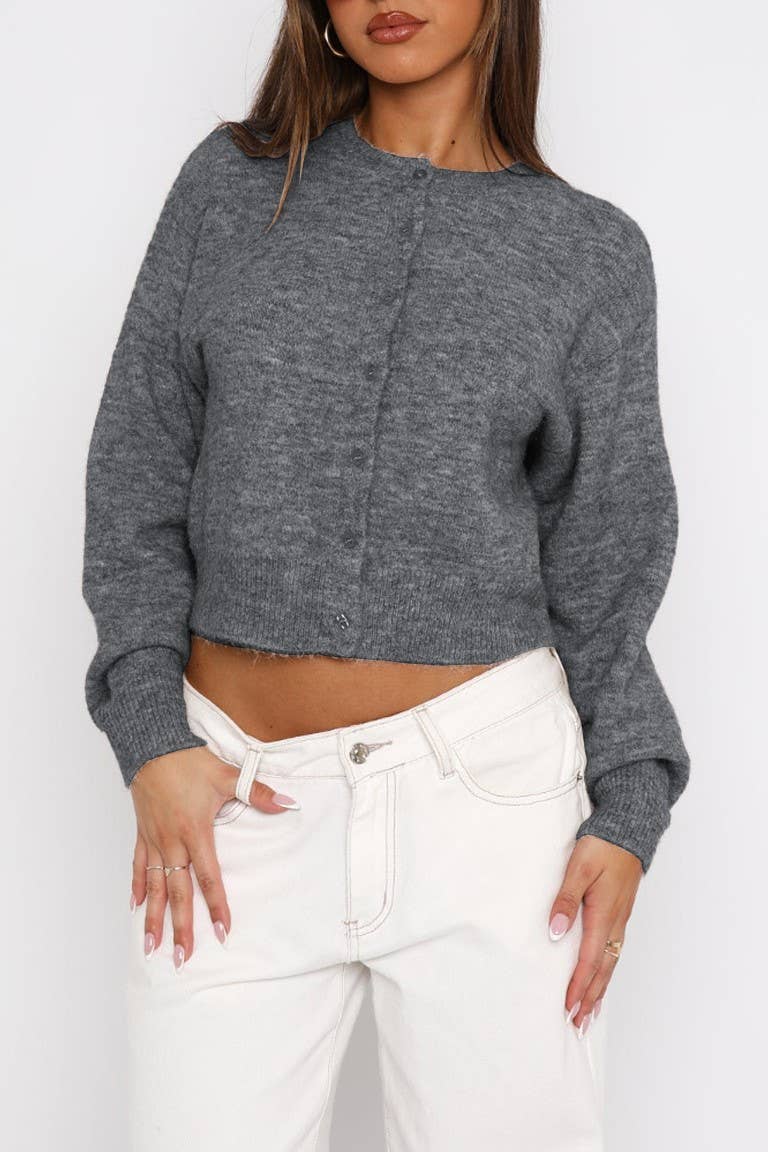 Plain R-neck button down knit cardigan