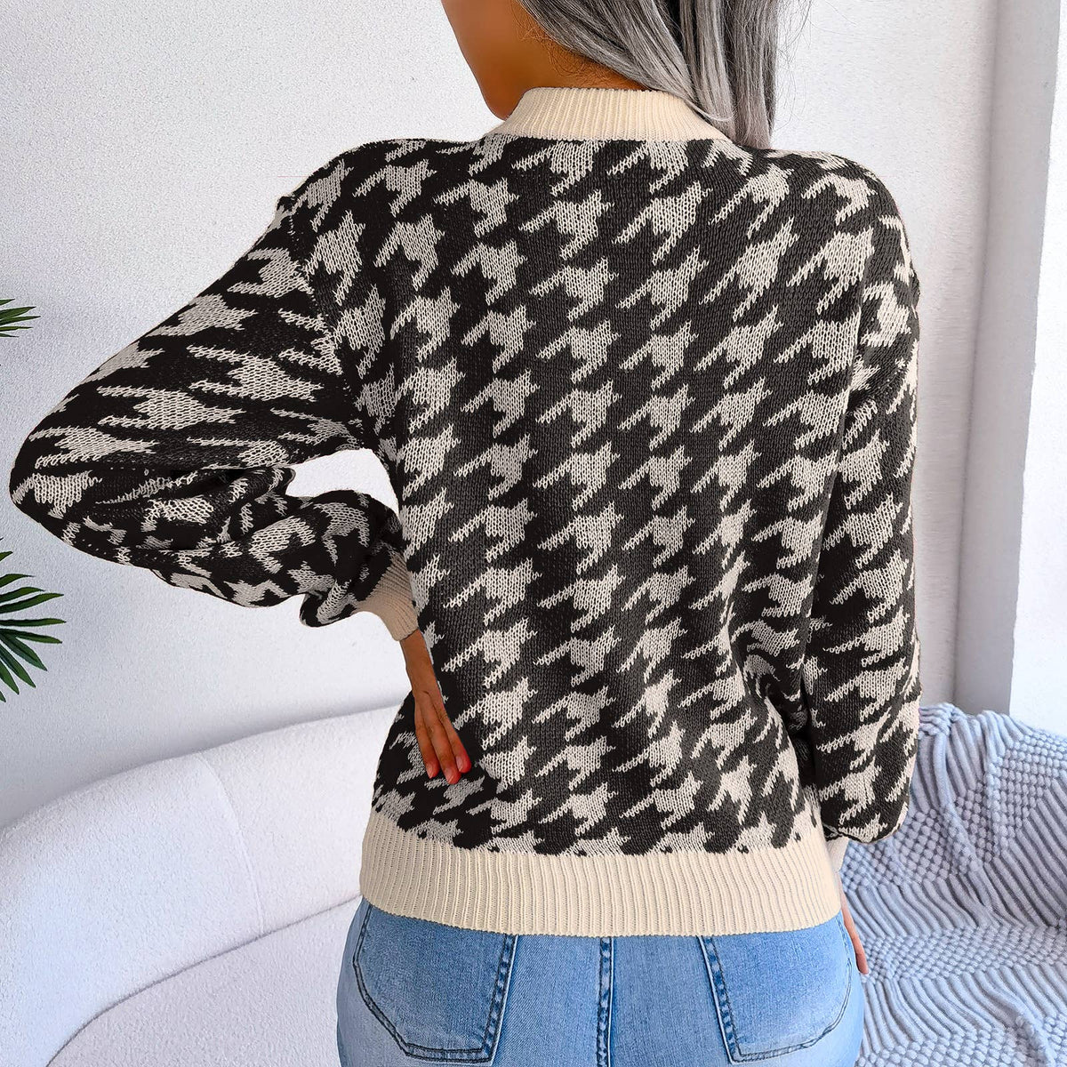 Casual houndstooth pullover knit sweater