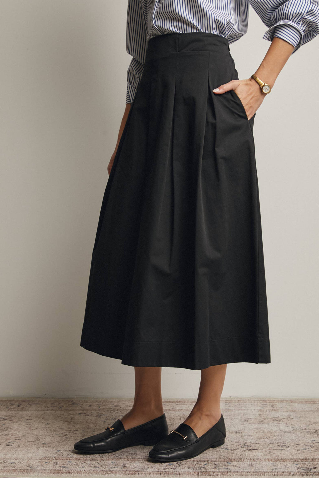 Pleated A-Line Midi Skirt