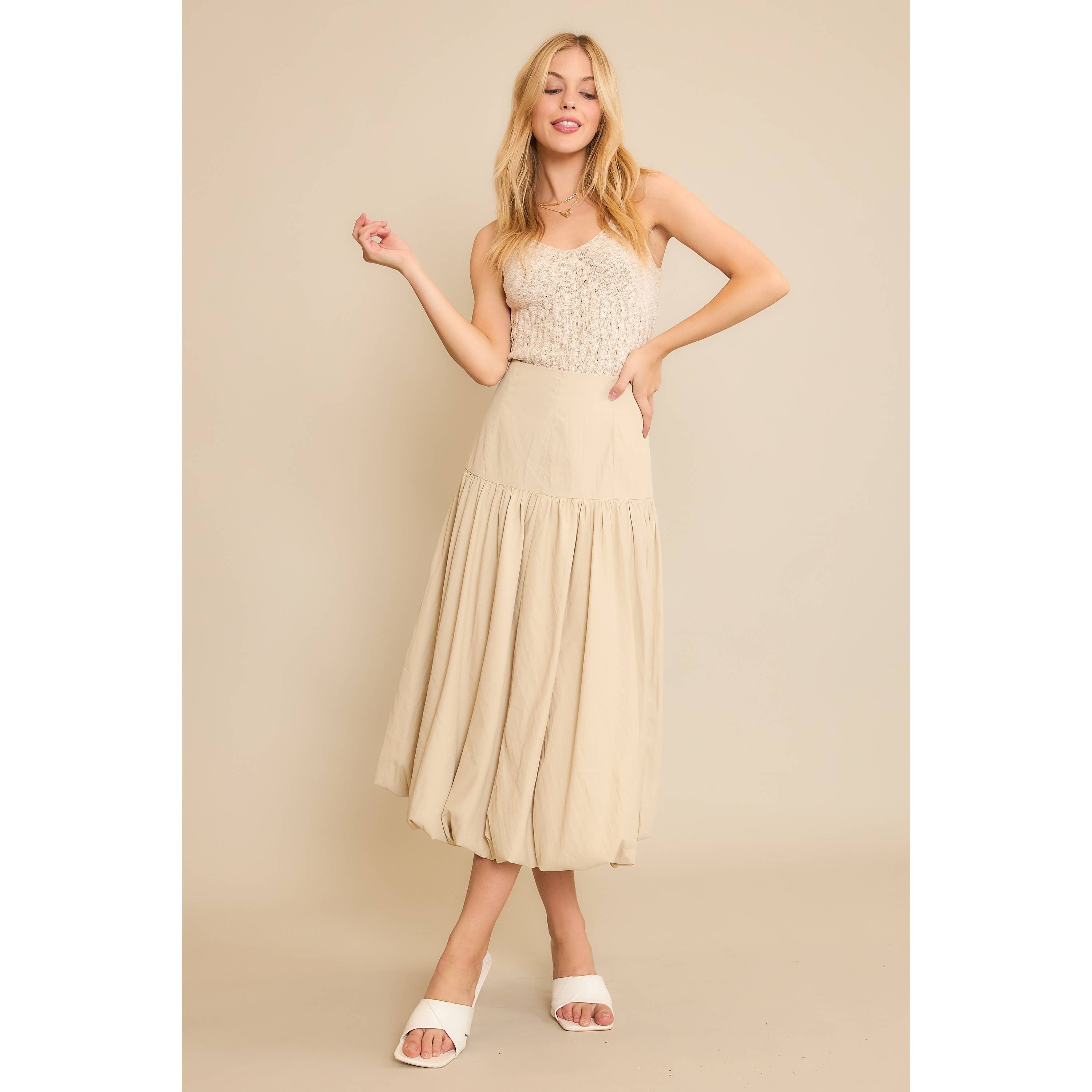 SOFT WOVEN SOLID BUBBLE BALLON MIDI SKIRT - Beige