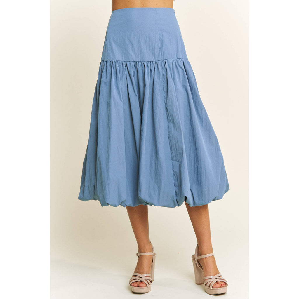 SOFT WOVEN SOLID BUBBLE BALLON MIDI SKIRT - Beige