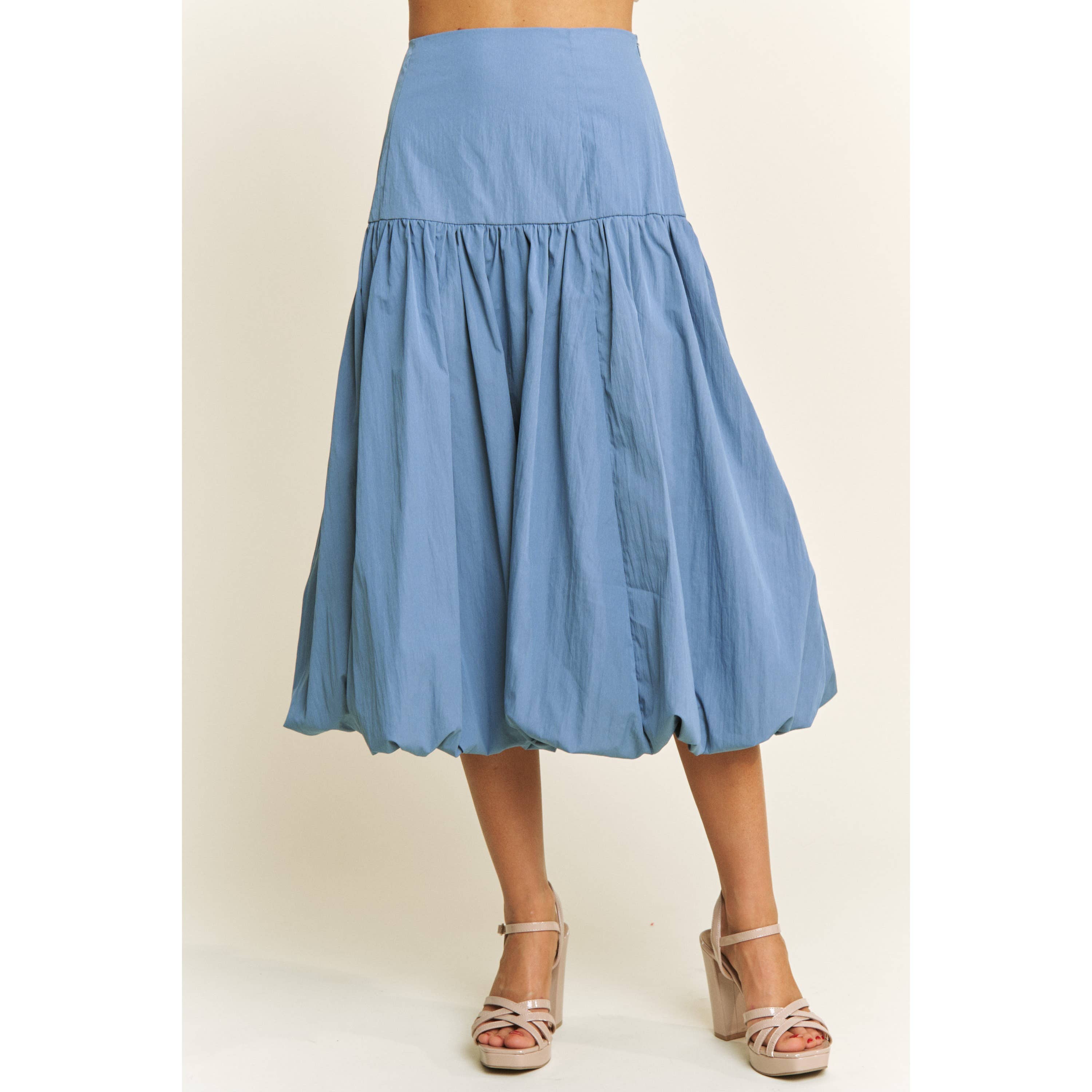 SOFT WOVEN SOLID BUBBLE BALLON MIDI SKIRT - Beige