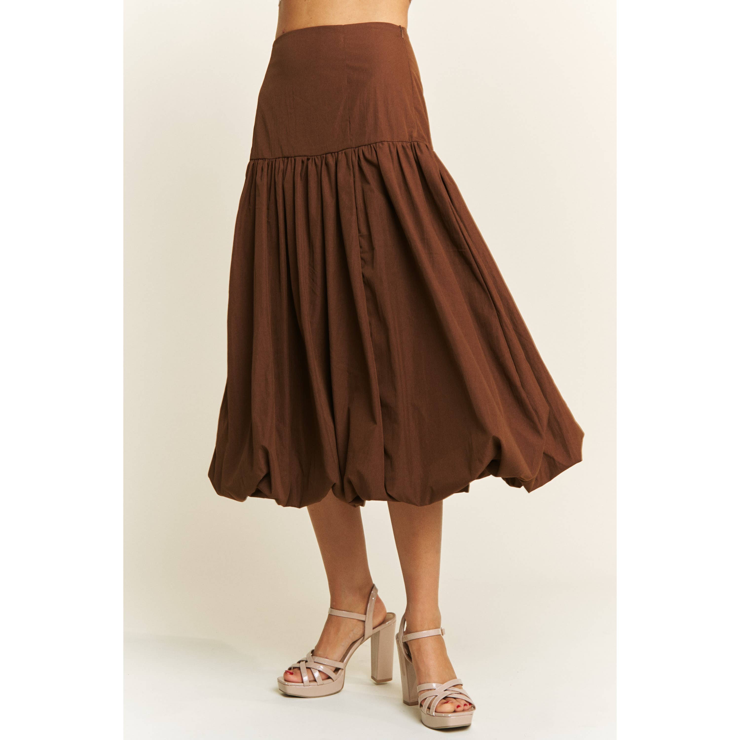SOFT WOVEN SOLID BUBBLE BALLON MIDI SKIRT - Beige