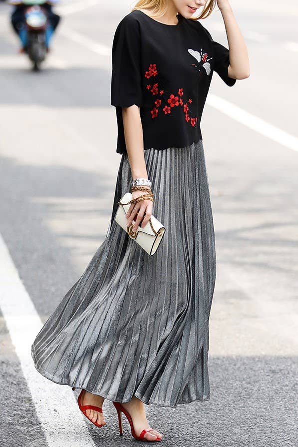 Metallic Elastic waist pleated skirt