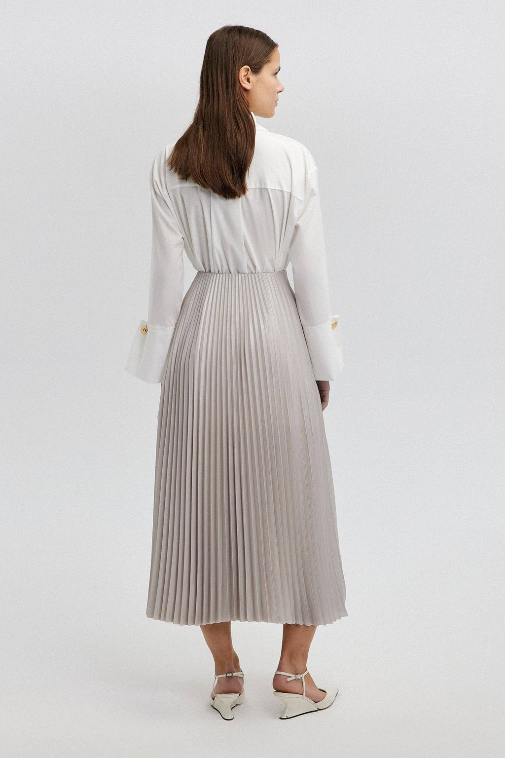 High-Waist Pleated Maxi Skirt – Elegant Flowy A-Line Skirt