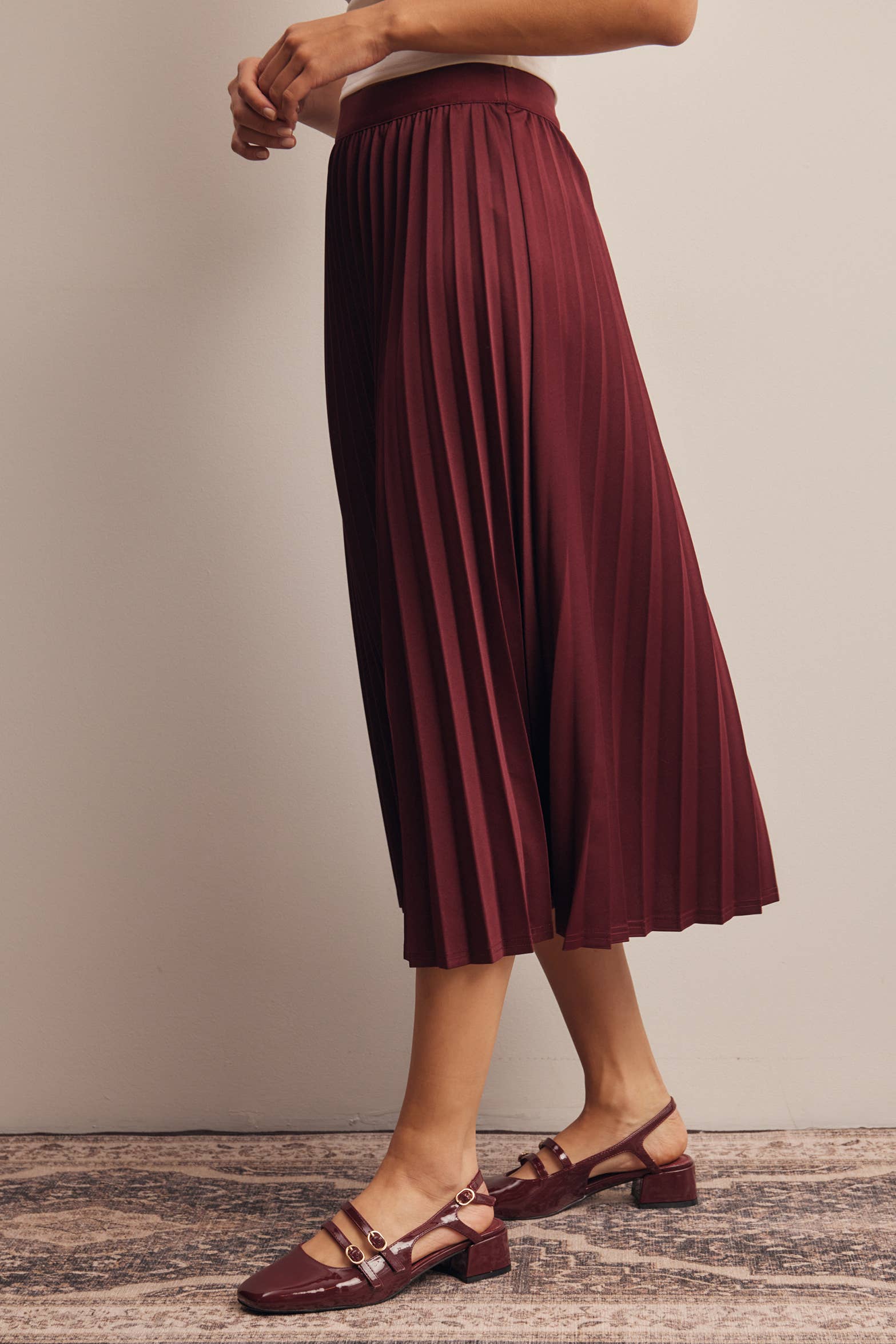 Stretch Pleated Midi Skirt FSK0027